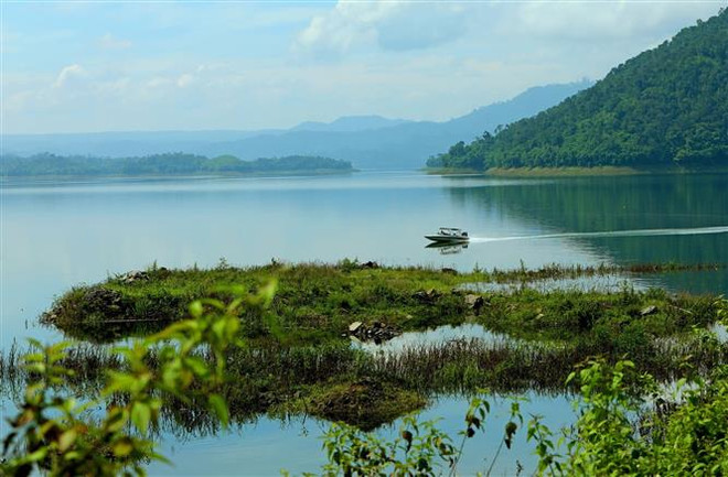 1811_ho_tuy_dien_0a8bcbccda